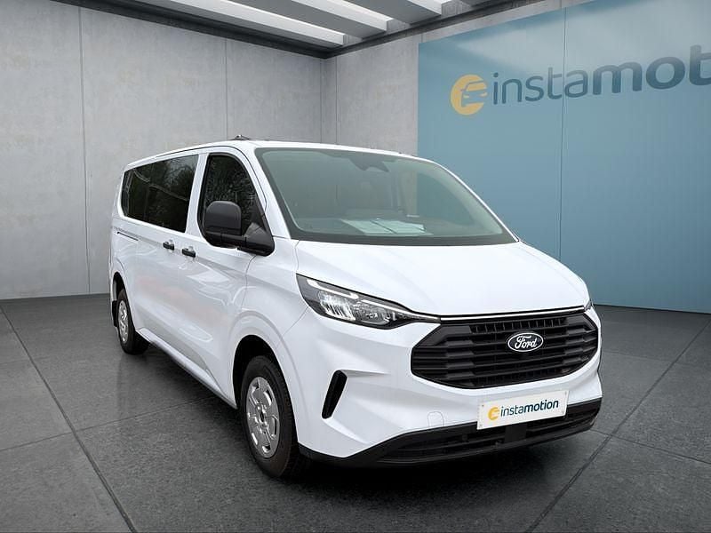 Usado Ford Transit Custom 136 HP (100 kW) 2025 Branco Sedan