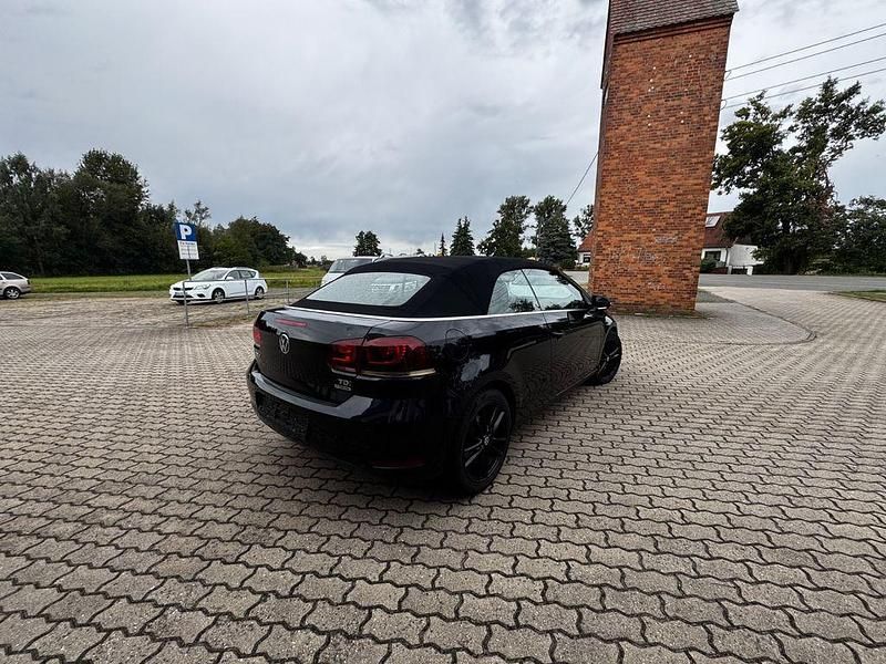 Gebraucht VW Golf VI Basis 105 PS (77 kW) 2012 Schwarz Kleinwagen