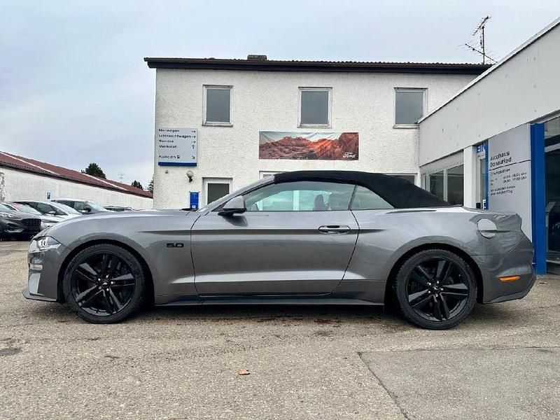 Gebraucht Ford Mustang GT Convertible 449 PS (330 kW) 2021 Carbonized gray/asher gray Cabrio