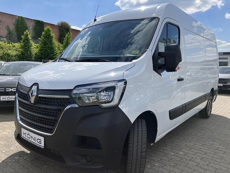 Weiss Gebraucht 2023 Renault Master Van | 29.998 € (Teuer) - Bild 1/4