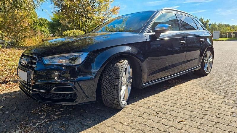 Gebraucht Audi S3 Sport 300 PS (220 kW) 2014 Schwarz Limousine