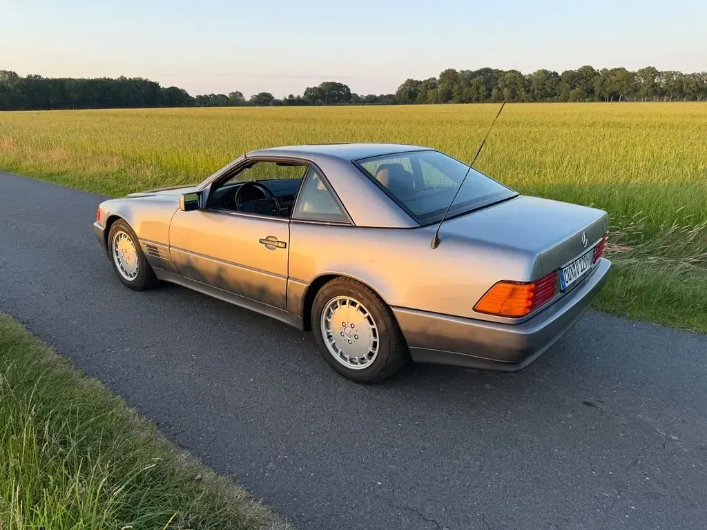 Gebraucht Mercedes SL300 190 PS (139 kW) 1990 Grau Cabrio