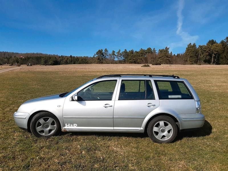 Gebraucht VW Bora 110 PS (80 kW) 2002 Silber Kombi