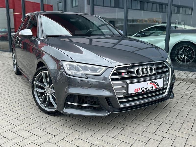 Gebraucht Audi S3 Sport 310 PS (228 kW) 2018 Grau Limousine