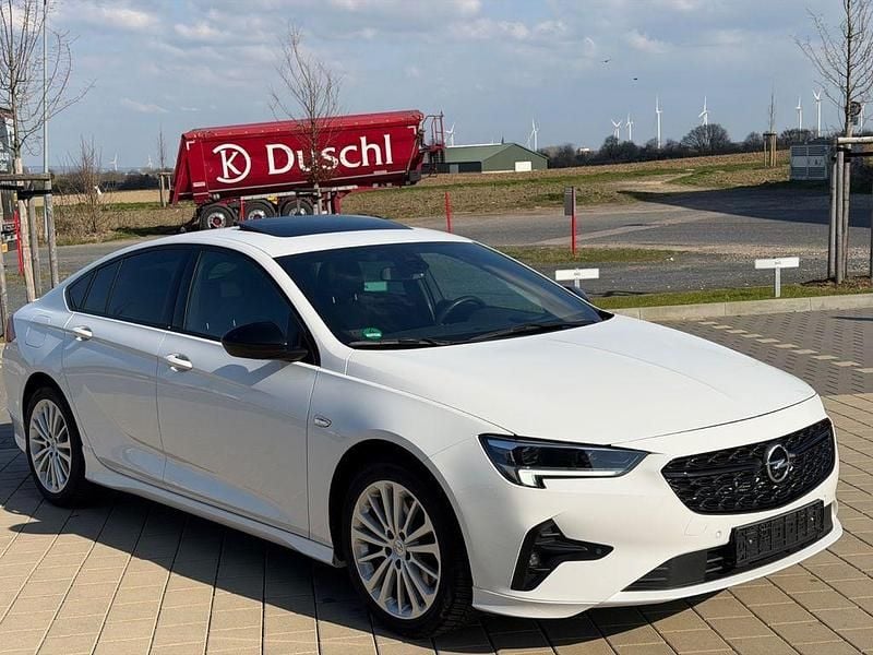 Gebraucht Opel Insignia Ultimate 200 PS (147 kW) 2022 Weiß Limousine
