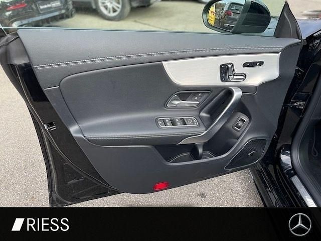 Gebraucht Mercedes CLA45 AMG AMG 422 PS (310 kW) 2024 Schwarz Coupé