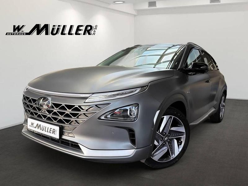 Grau Gebraucht 2018 Hyundai Nexo Premium SUV | 17.990 € - Bild 1/1