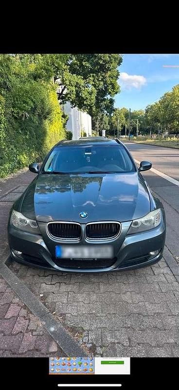 Schwarz Gebraucht 2010 BMW 320 Kombi | 7.777 € (Etwas zu teuer) - Bild 1/4