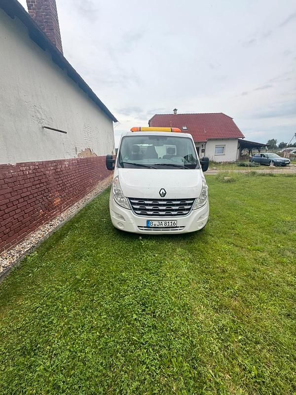 Weiß Gebraucht 2011 Renault Master Van | 11.450 € - Bild 1/4