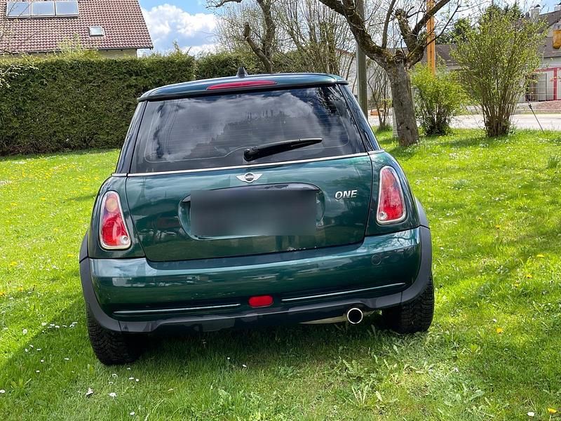 Second-hand Mini Cooper 90 CP (66 kW) 2005 Verde Hatchback
