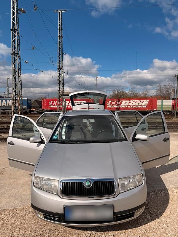 Gebraucht Skoda Fabia 68 PS (50 kW) 2002 Grün Kleinwagen