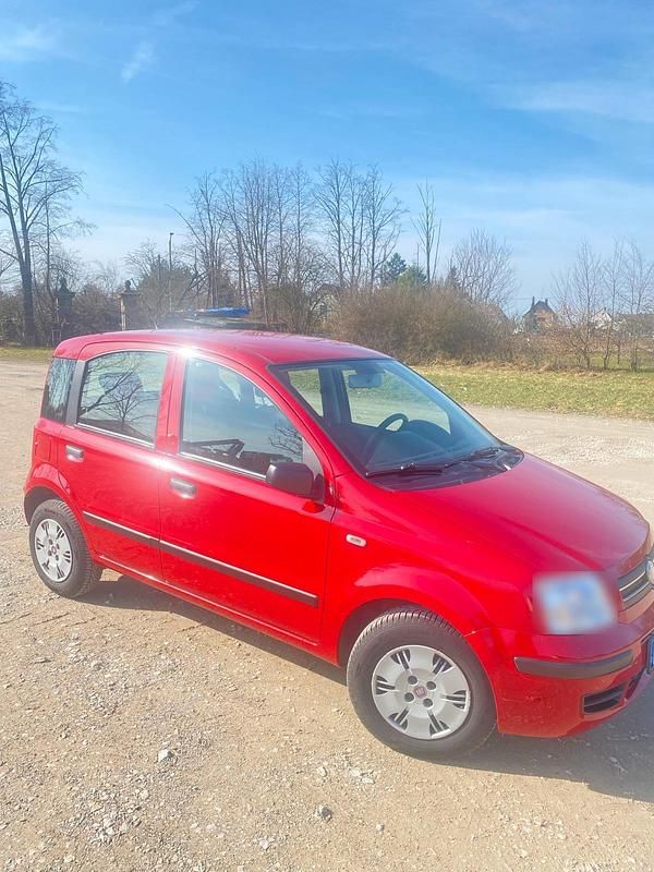 Gebraucht Fiat Panda 60 PS (44 kW) 2009 Rot Kleinwagen