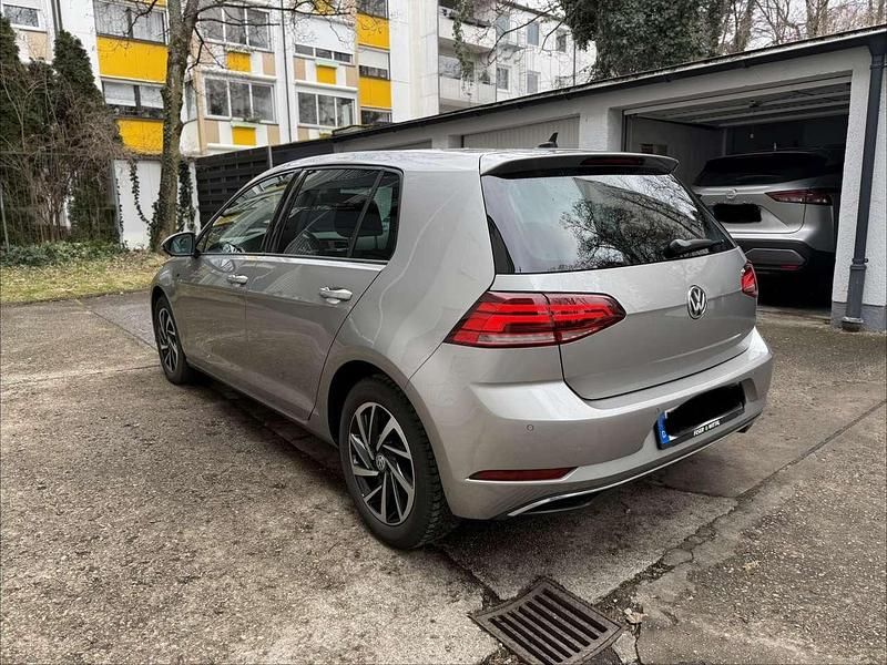 Gebraucht VW Golf VII Join 150 PS (110 kW) 2018 Silber Limousine