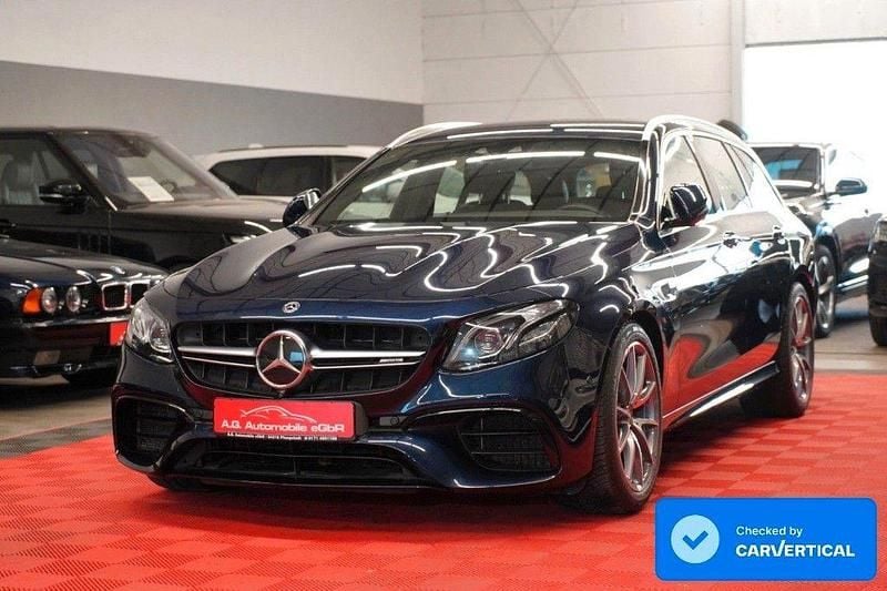 Blau Gebraucht 2017 Mercedes E63 AMG AMG Limousine | 47.950 € (Fairer Preis) - Bild 1/4
