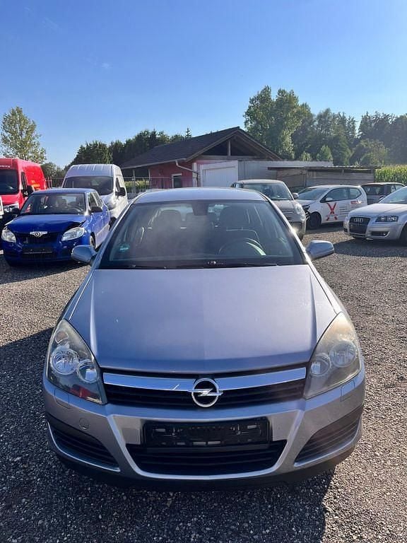 Silber Gebraucht 2007 Opel Astra Edition Limousine | 1.450 € (Superpreis) - Bild 1/4