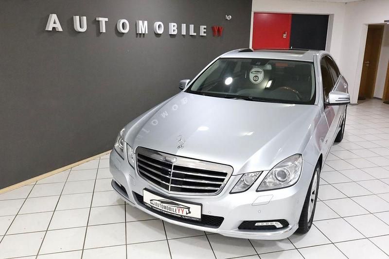 Gebraucht Mercedes E350 Elegance 231 PS (169 kW) 2009 Silber Limousine