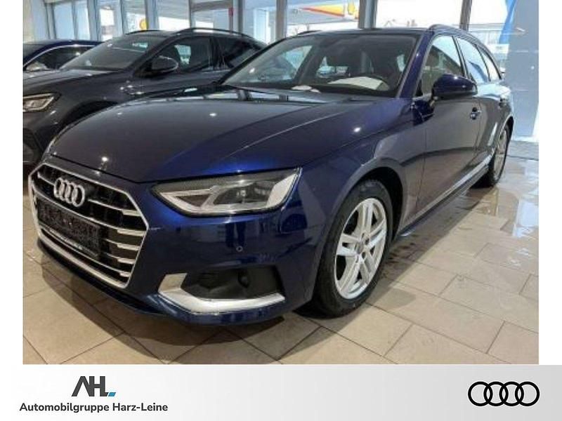 Blau Gebraucht 2021 Audi A4 Advanced Kombi | 23.750 € (Fairer Preis) - Bild 1/4
