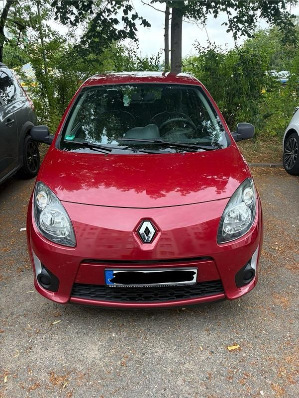 Rot Gebraucht 2011 Renault Twingo Kleinwagen | 2.800 € (Fairer Preis) - Bild 1/4