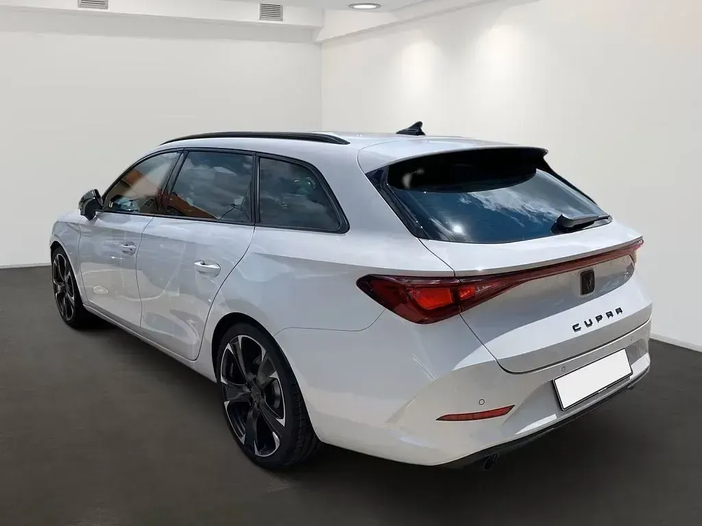 Gebraucht Cupra Leon VZ 245 PS (180 kW) 2024 Weiß Limousine