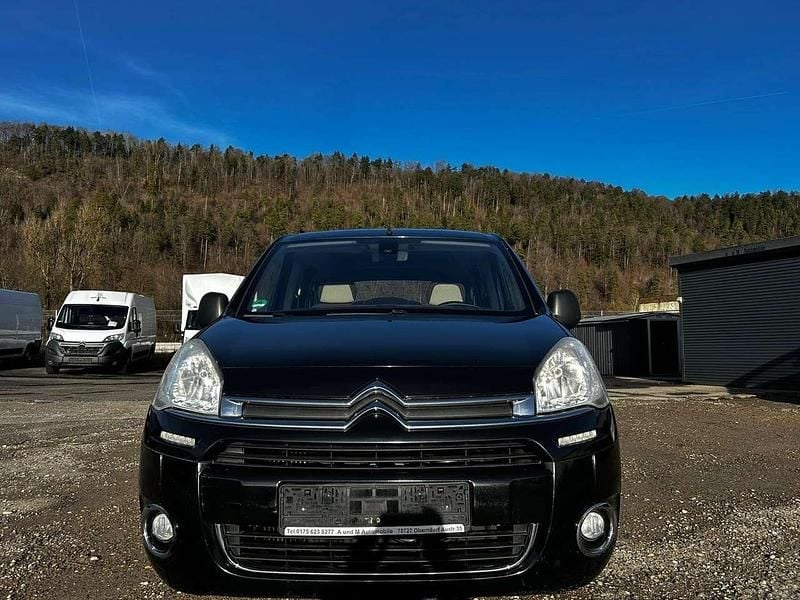Onyx schwarz Gebraucht 2012 Citroën Berlingo SELECTION Van / Kleinbus | 3.800 € (Guter Preis) - Bild 1/4
