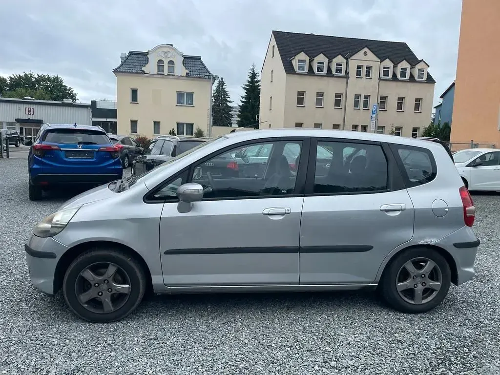 Gebraucht Honda Jazz 83 PS (61 kW) 2008 Silber Kleinwagen