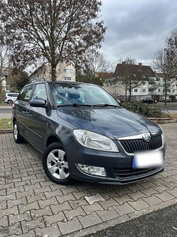 Gebraucht Skoda Fabia 86 PS (63 kW) 2011 Grau Kombi