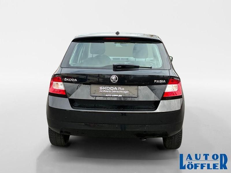 Gebraucht Skoda Fabia Cool Plus 60 PS (44 kW) 2018 Schwarz Limousine