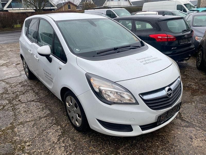 Gebraucht Opel Meriva drive 110 PS (80 kW) 2016 Weiß Van / Kleinbus
