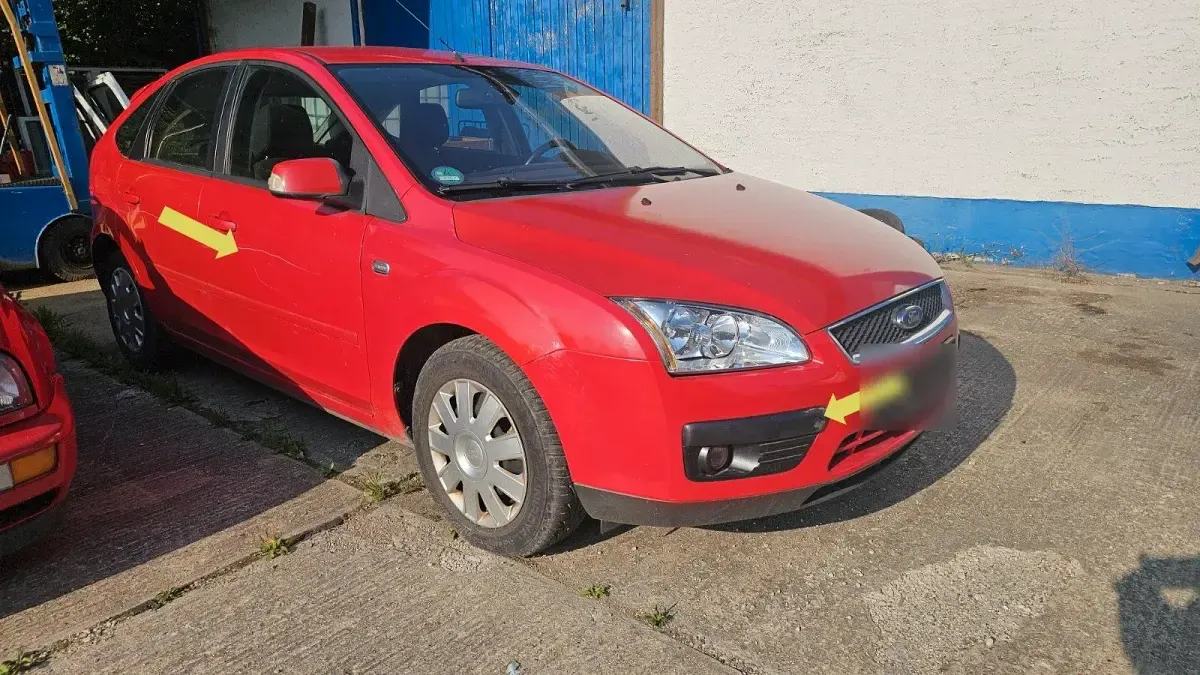 Gebraucht Ford Focus 101 PS (74 kW) 2006 Rot Limousine