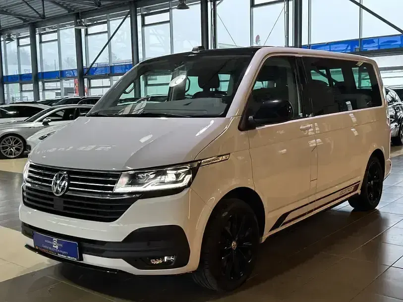 Używany VW Multivan Comfortline 204 KM (150 kW) 2021 Biały Minivan