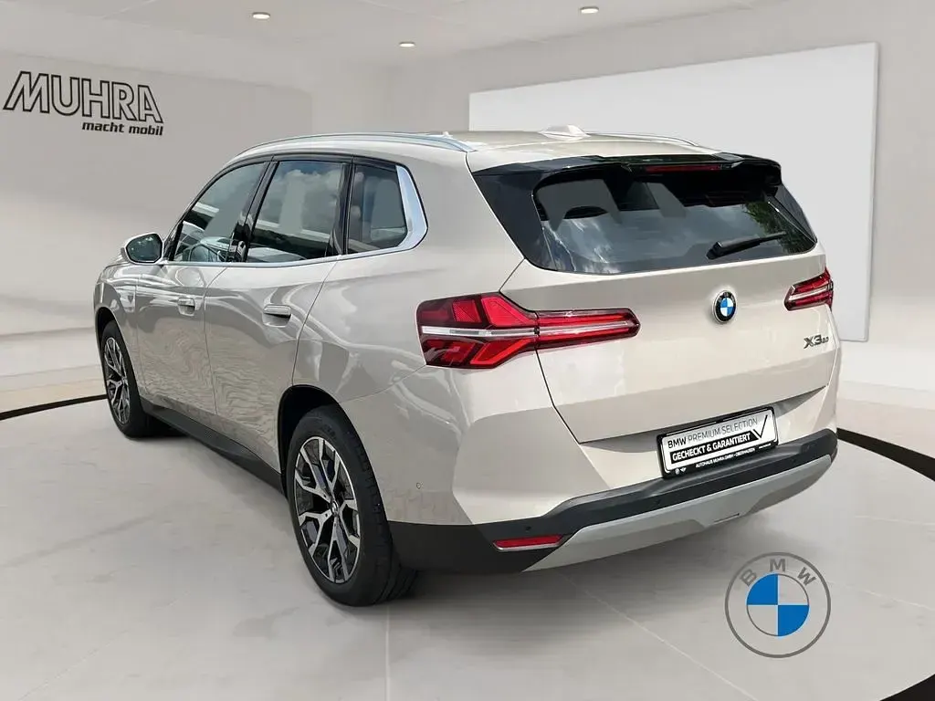 Gebraucht BMW X3 Sport Line 208 PS (152 kW) 2025 Dune grey SUV