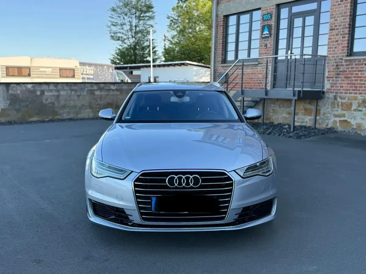 Second-hand Audi A6 218 CP (160 kW) 2015 Argintiu Break