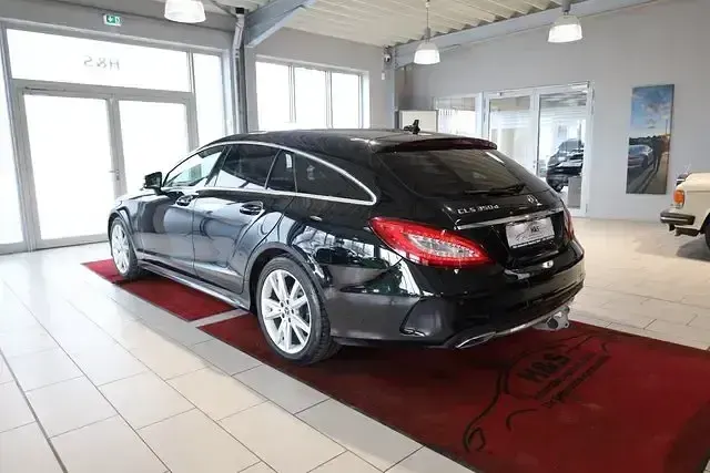 Gebraucht Mercedes CLS350 Sport 258 PS (189 kW) 2017 Obsidianschwarz  lack Kombi