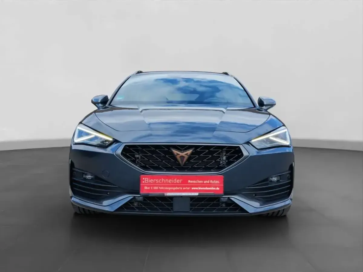 Usata Cupra Leon VZ 245 CV (180 kW) 2024 Grigio Station wagon
