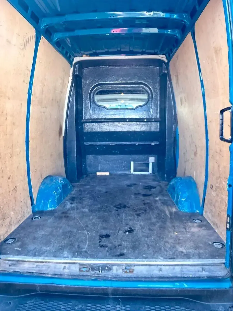Gebraucht Iveco Daily 170 PS (125 kW) 2016 Blau Van / Kleinbus
