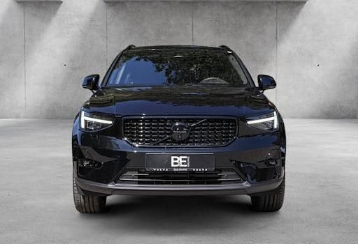 Gebraucht Volvo XC40 Plus 163 PS (119 kW) 2025 Schwarz SUV