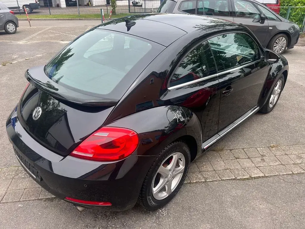 Gebraucht VW Beetle 200 PS (147 kW) 2011 Schwarz Kleinwagen