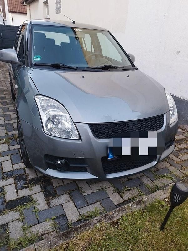 Grau Gebraucht 2008 Suzuki Swift Comfort Limousine | 5.299 € (Etwas zu teuer) - Bild 1/4