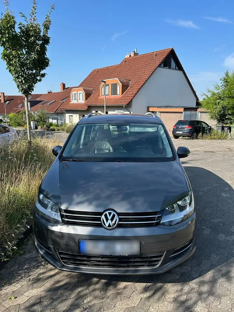 Gebraucht VW Sharan Highline 150 PS (110 kW) 2010 Grau Van / Kleinbus