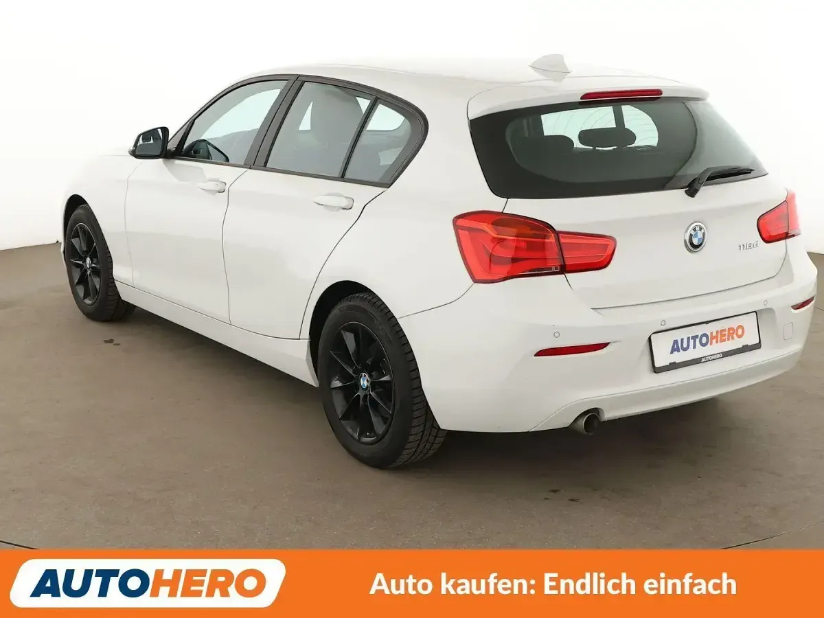 Gebraucht BMW 116 Advantage 116 PS (85 kW) 2017 Weiß Kleinwagen