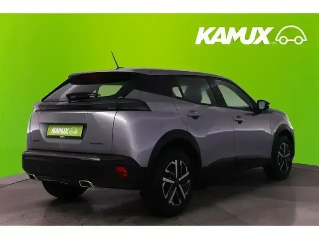 Gebraucht Peugeot 2008 Style 136 PS (100 kW) 2025 Grau SUV