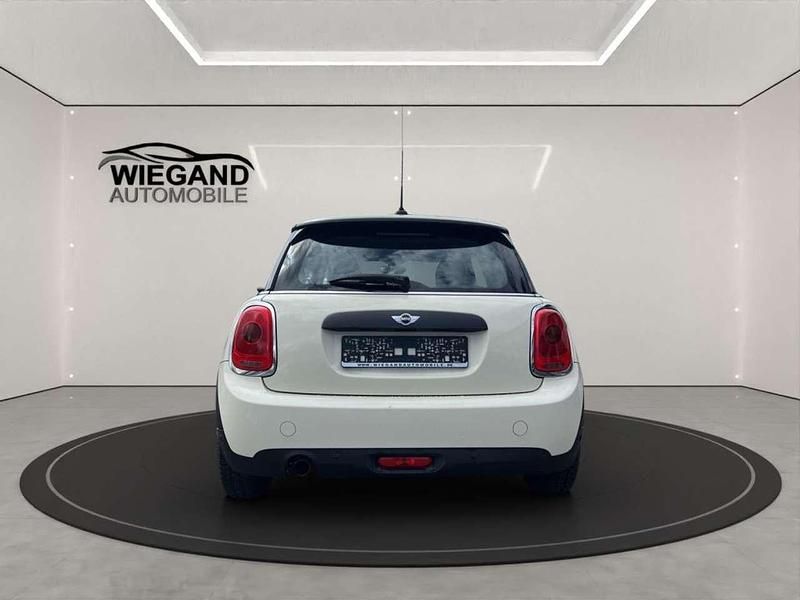 Gebraucht Mini ONE Pepper 102 PS (75 kW) 2018 Weiß Kleinwagen