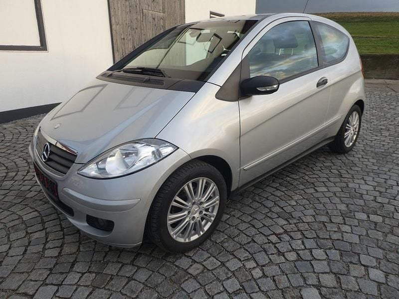 Gebraucht Mercedes A160 82 PS (60 kW) 2007 Polarsilber  metalliclack Kleinwagen