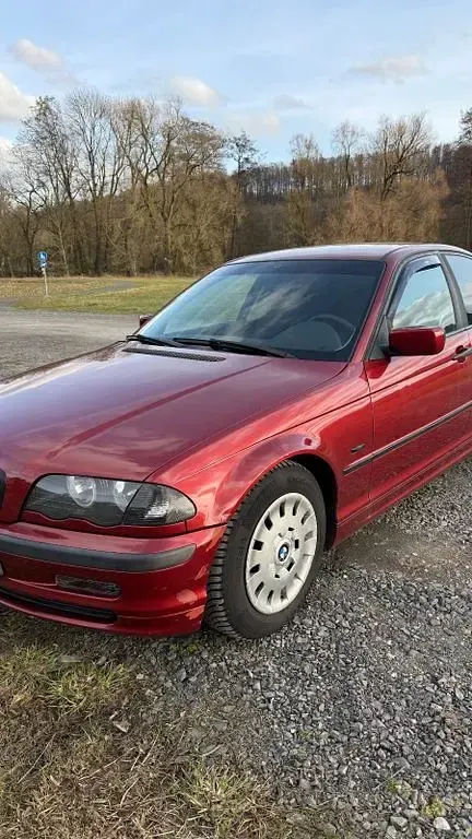 Gebraucht BMW 318 Performance 118 PS (86 kW) 1998 Rot Limousine