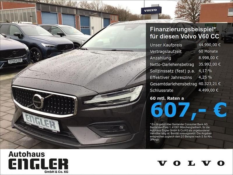 Grau Gebraucht 2024 Volvo V60 CC Plus Kombi | 44.990 € (Fairer Preis) - Bild 1/4