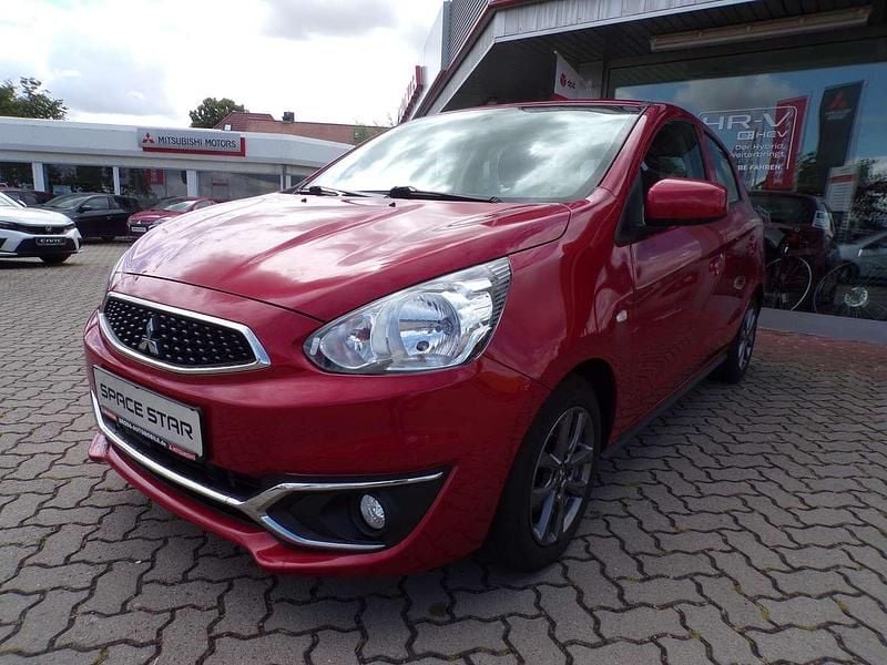 Amarenarot (m) Gebraucht 2020 Mitsubishi Space Star Diamant Edition Kleinwagen | 7.990 € (Fairer Preis) - Bild 1/4