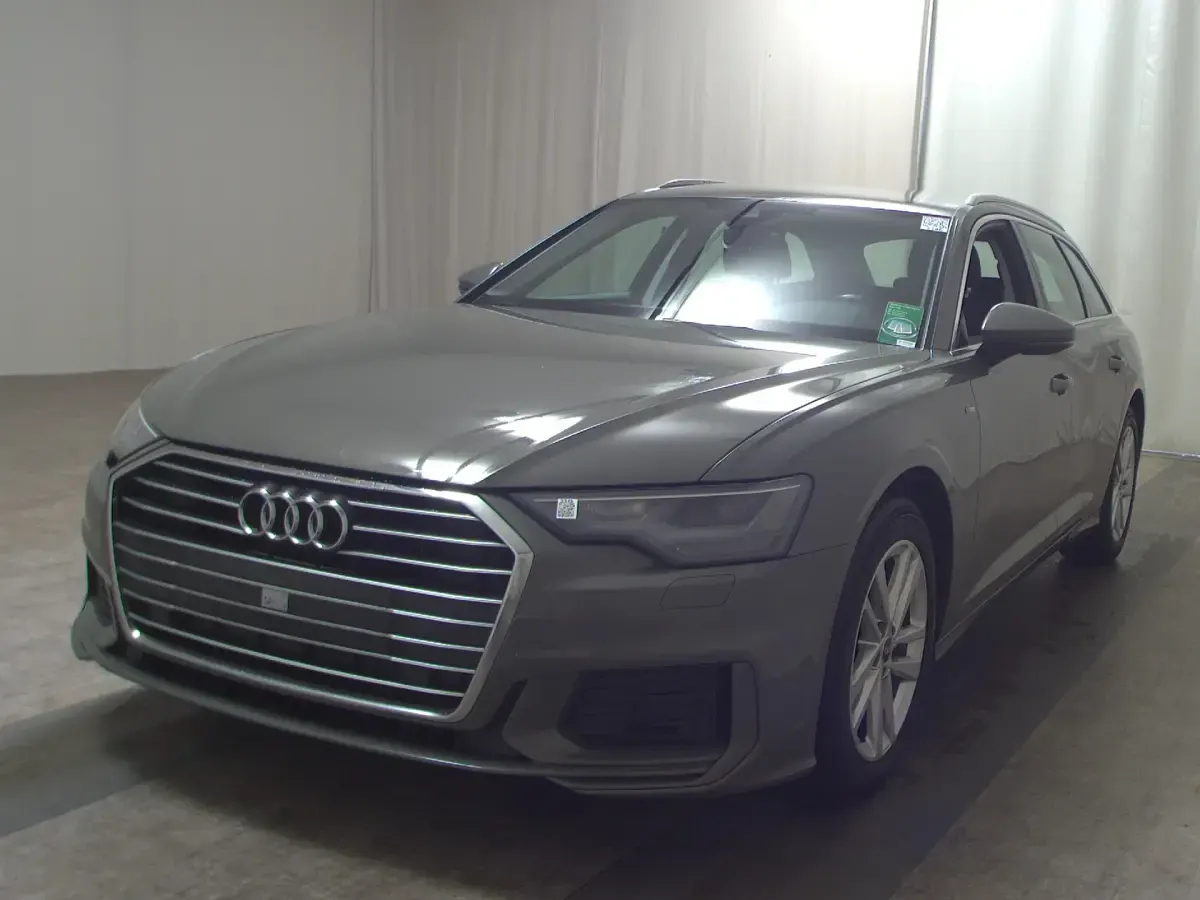 Gebraucht Audi A6 S-Line 204 PS (150 kW) 2022 Grau Kombi