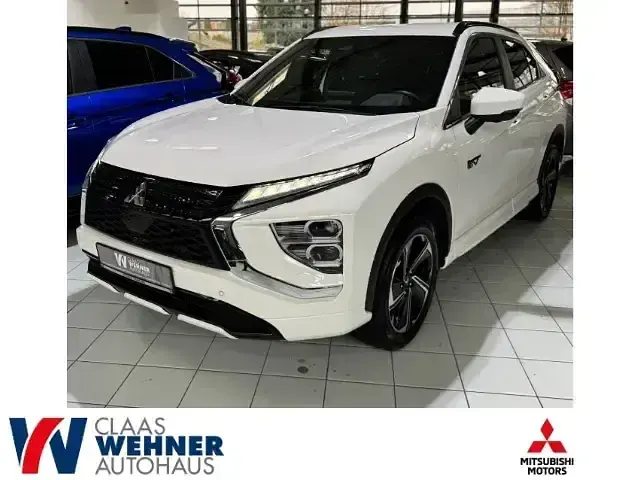 Gebraucht Mitsubishi Eclipse Cross Plus 188 PS (138 kW) 2022 S) (weiss SUV