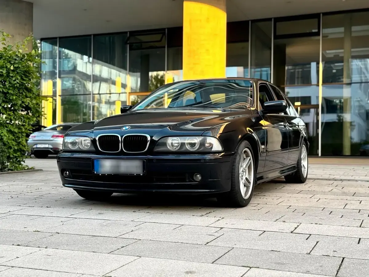 Gebraucht BMW 530 231 PS (169 kW) 2001 Schwarz Limousine