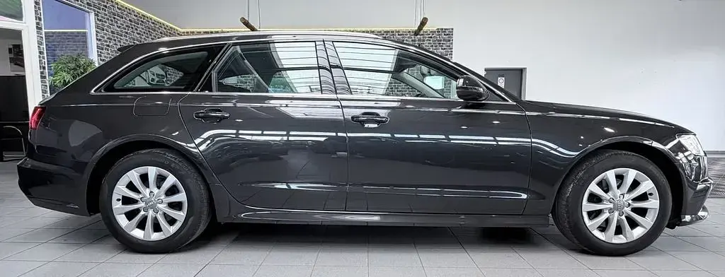 Gebraucht Audi A6 Ambiente 190 PS (139 kW) 2017 Grau Kombi